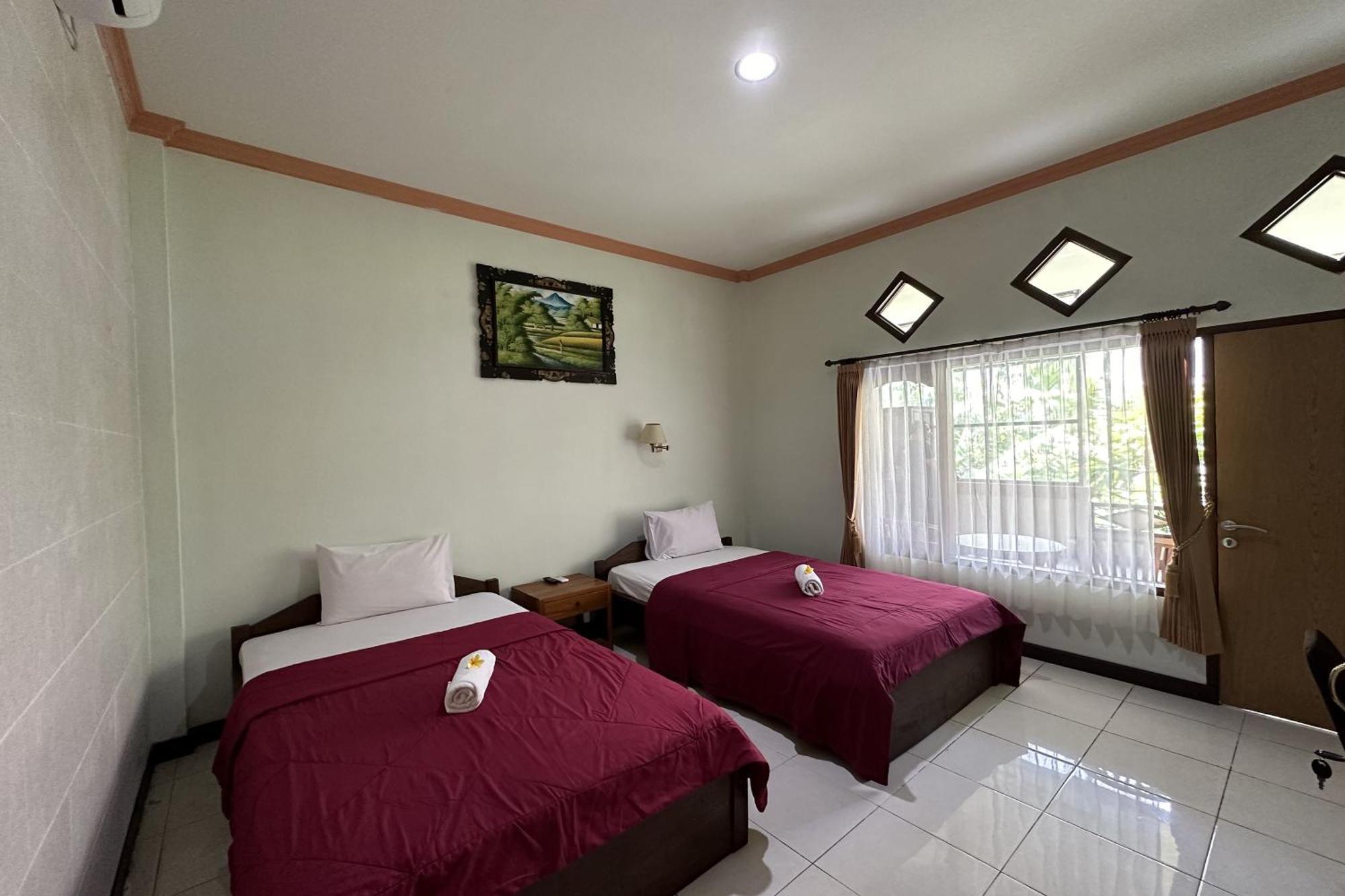 Taxa Raya Guest House Legian Eksteriør billede